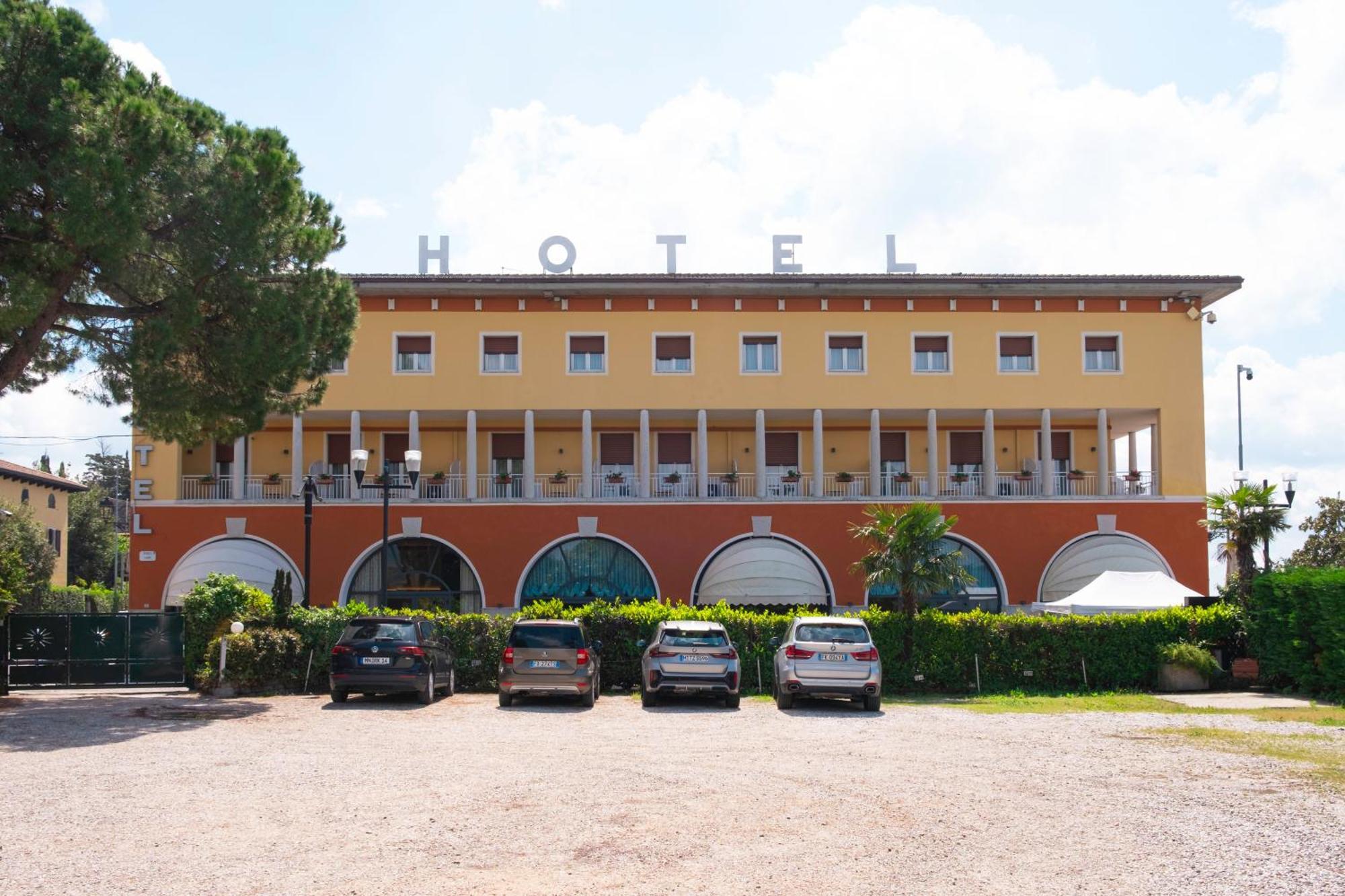 Hotel Vela D'Oro ***S Bardolino Exterior foto